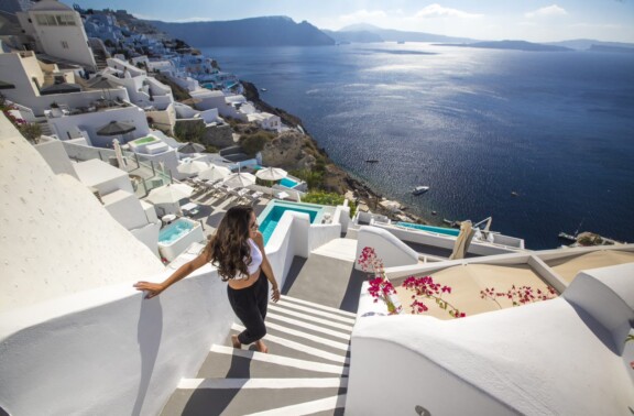 Our Secret to quintessential Santorini moments - Secret Hotels